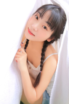 怎么把自己变成喷泉夹枕头
